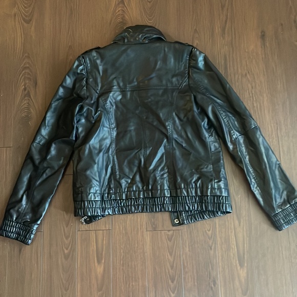 Kismet Faux Leather Jacket
Size LG - Picture 2 of 2